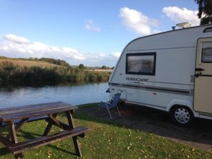 caravan-1685240__340
